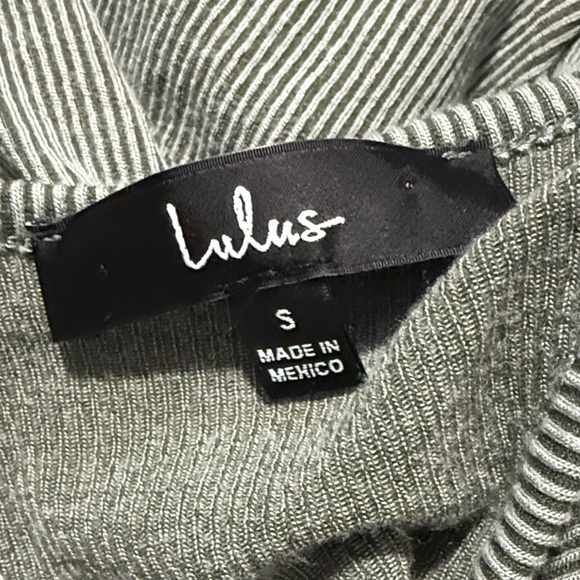 Lulu's Gray Ribbed Knit Top - Picture 3 of 4
